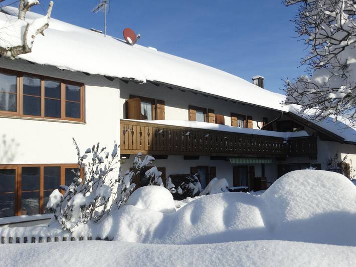 Ferienwohnung für 4 Personen, mit Balkon und Garten in Bad Kohlgrub - 2