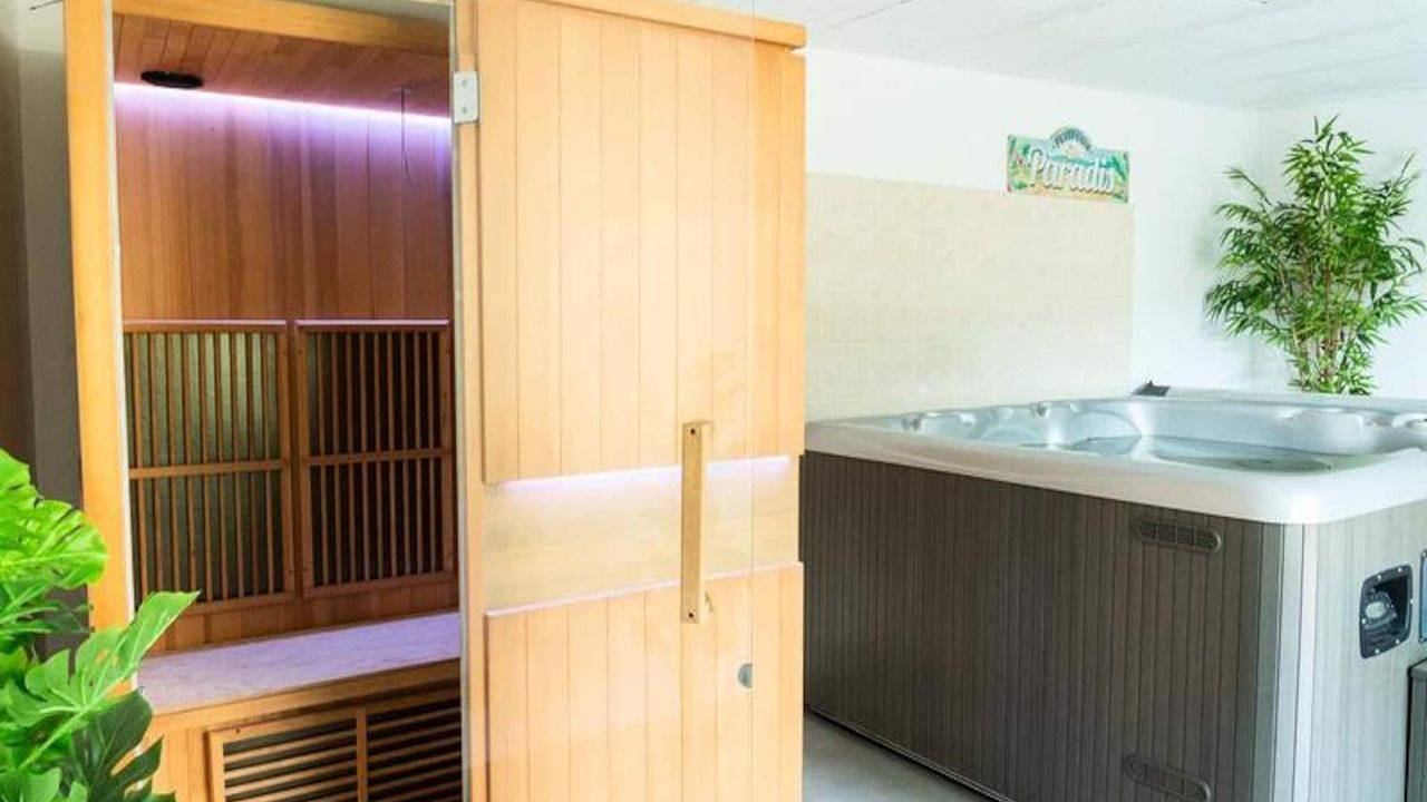 Appartement de vacances entier, Ferienwohnung für 10 Personen in Marvejols in Bourgs sur Colagne, Région de Mende