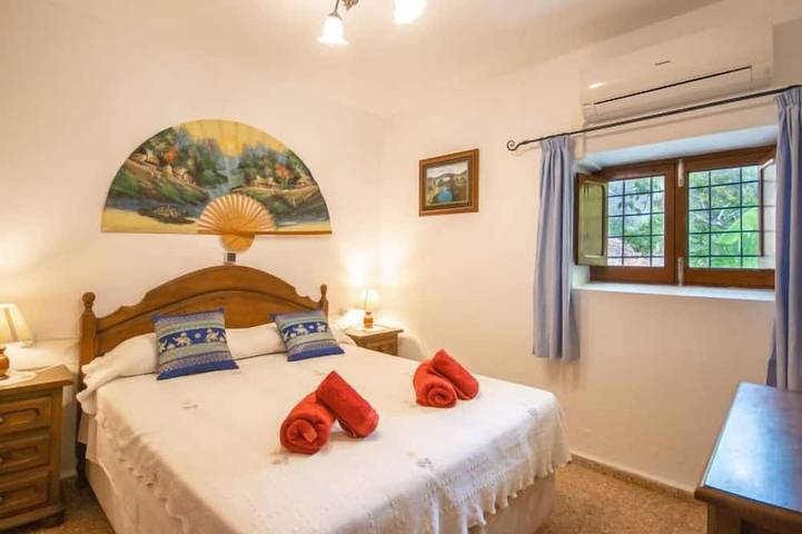 Can Toni Mari in Sant Carles de Peralta, Santa Eulària des Riu