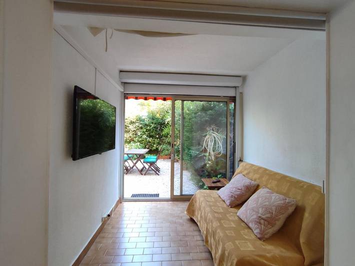 Gîte pour 3 personnes, avec jardin et terrasse, animaux acceptés dans Port Pin Rolland - 4