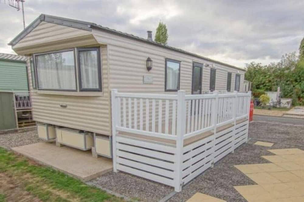 Static Caravan for 6 People in Stratford upon Avon, Heart of England