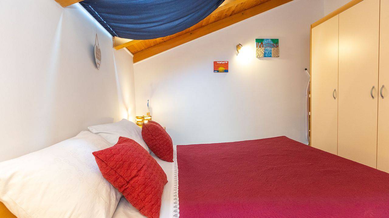 Ganze Ferienwohnung, Ferienwohnung für 4 Personen (47 m²) in Ražanac in Razanac, Zadar