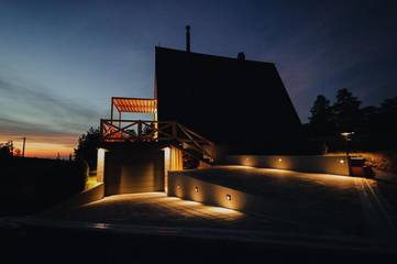 Cottage pour 4 personnes, avec jacuzzi ainsi que jardin et balcon à Kosjerić