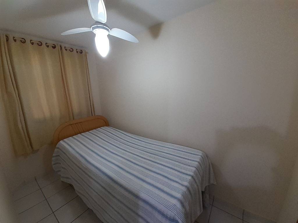 Ganze Wohnung, Apartment two blocks from the beach. Sun and coconut water! in Guarapari, Região Metropolitana da Grande Vitória