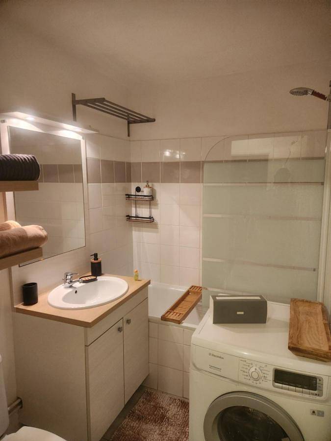 Gîte pour 3 personnes, avec Balcon et Jacuzzi ainsi que Terrasse et Jardin à Avion (Pas-de-Calais) - 4