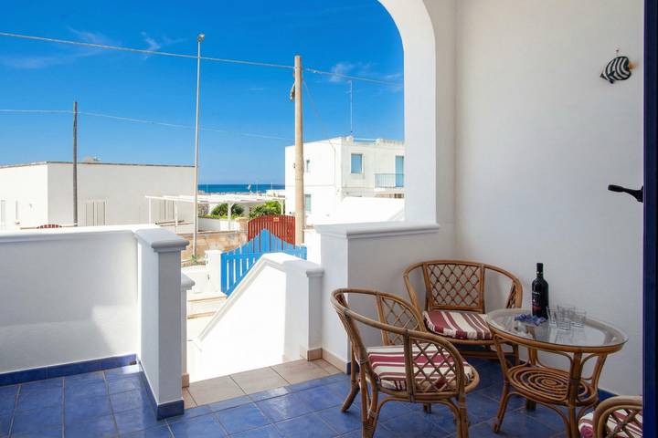Ferienwohnung für 5 Personen, mit Meerblick und Balkon in Torre Vado - 2