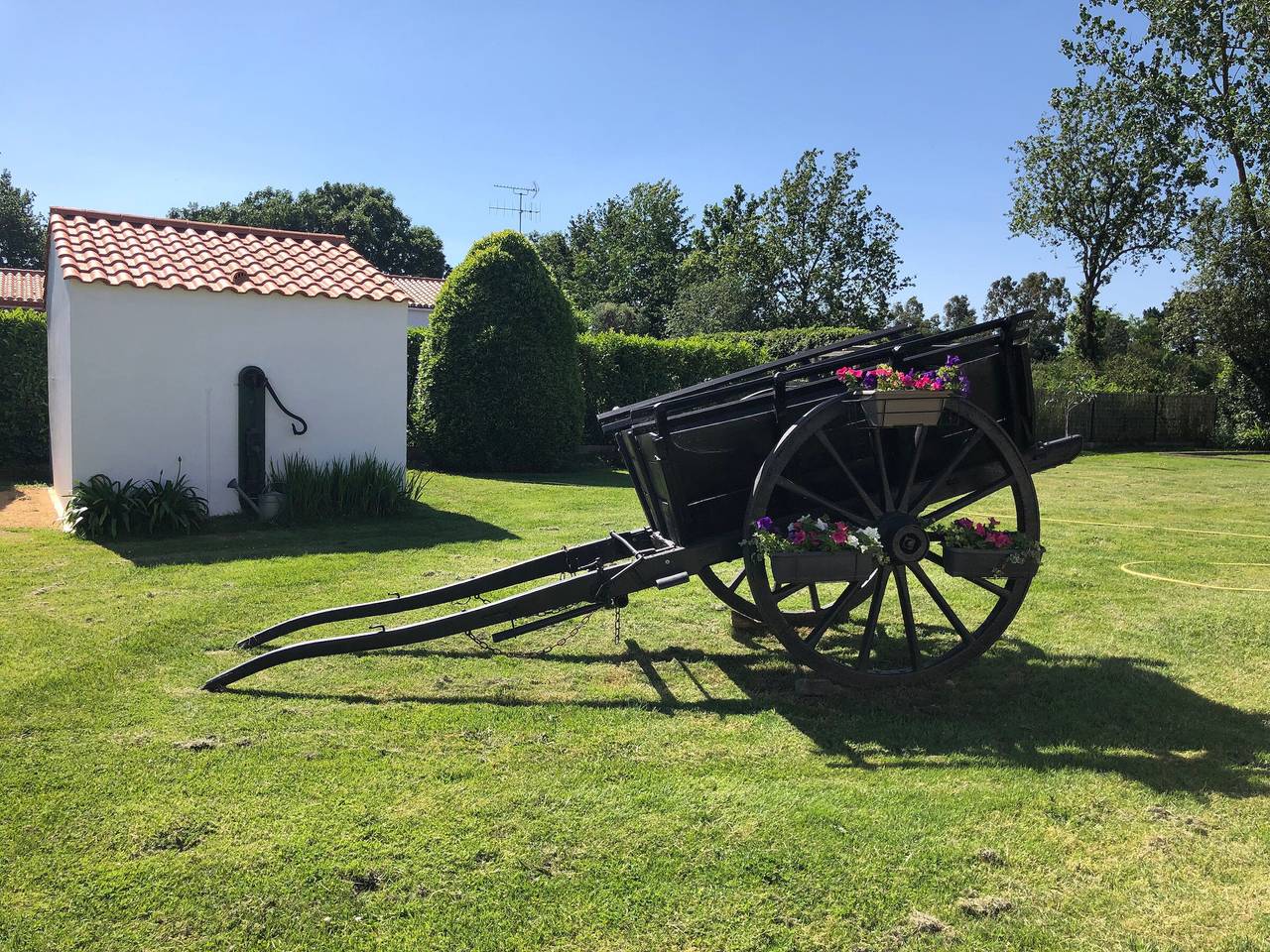 Charmant gîte 2 pers avec terrasse privative et proche Vélo Rail in Commequiers, Vallée de la Loire