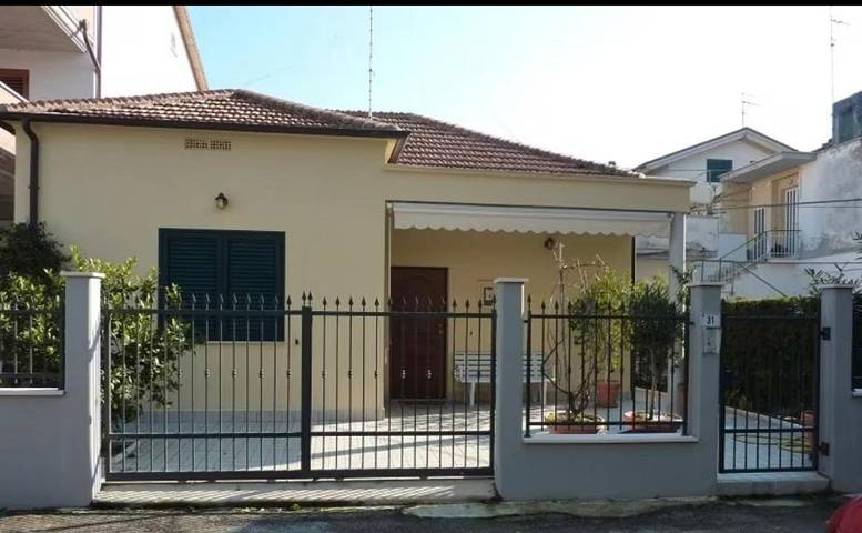 Ferienhaus für 5 Personen, mit Terrasse - 1