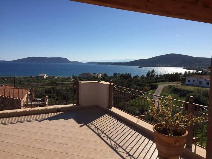 Ferienhaus für 8 Personen, mit Meerblick und Garten in Ermioni