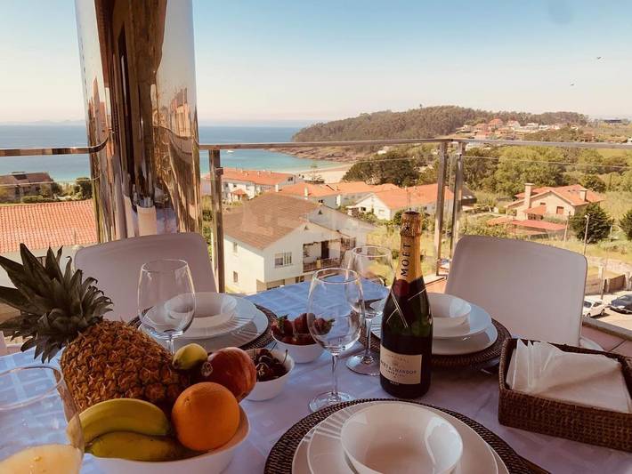 Apartamento de férias para 5 pessoas, com vista e terraço em Portonovo