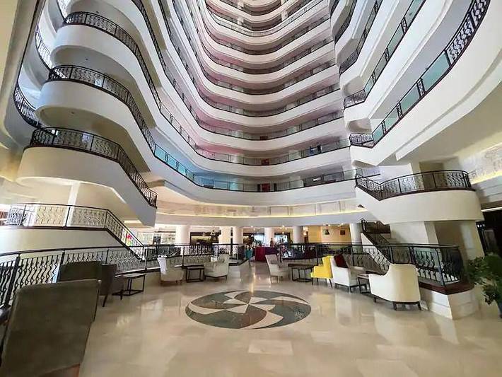 Gîte pour 6 personnes, avec jardin ainsi que vue sur l’océan et piscine dans Asie - 4