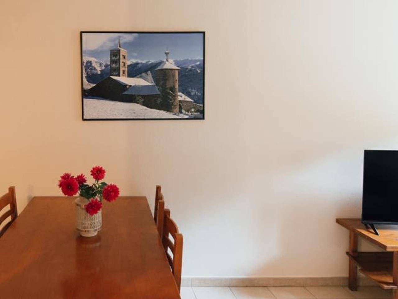 Functional apartment in Montardit de Baix, pets welcome, foto 6
