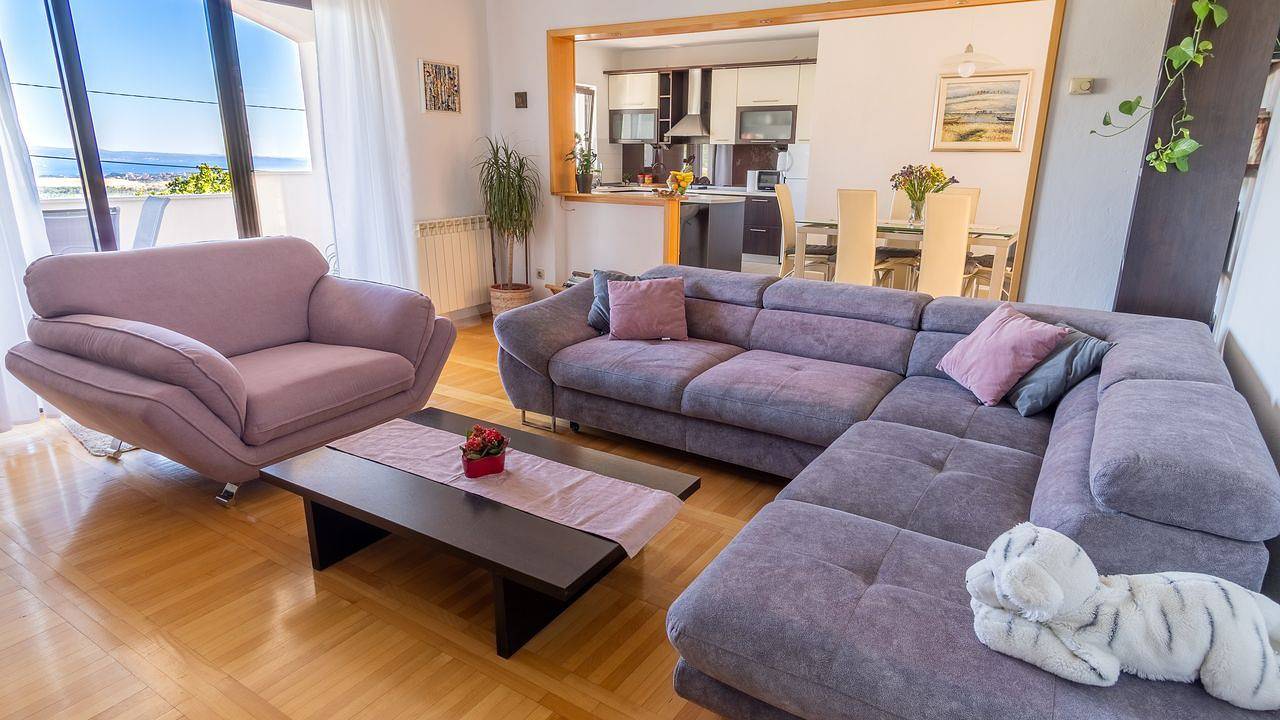 Ganze Ferienwohnung, Ferienwohnung für 5 Personen (95 m²) in Klis in Klis, Split-Dalmatien