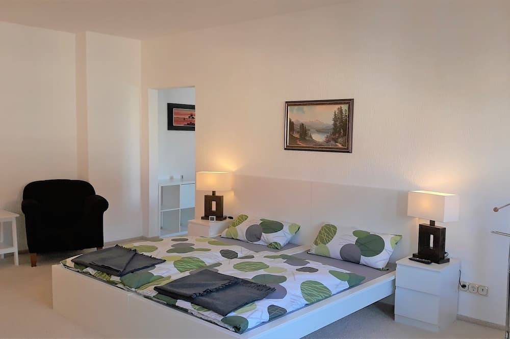 Ganze Wohnung, Penthouse Wolkenstein großzügige Maisonette 155 m² mit Whirlpool, Klima & Kamin in Senftenberger See, Senftenberg