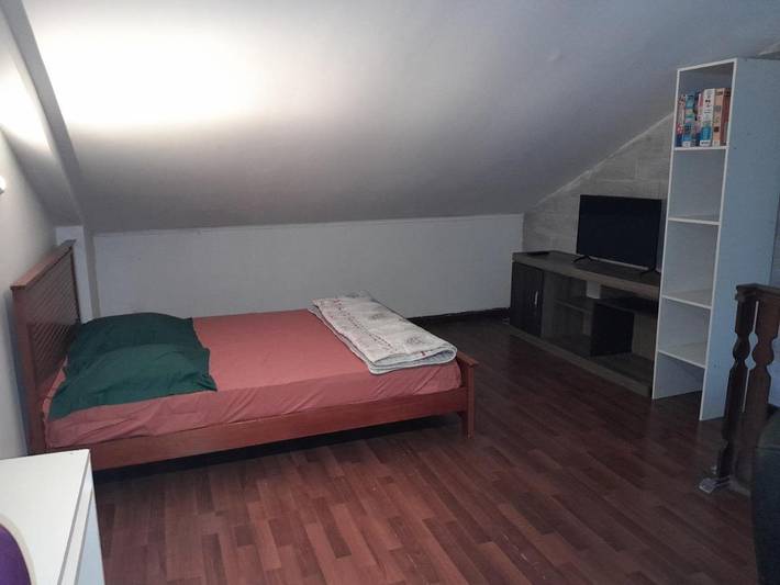 Gîte pour 7 personnes, avec piscine et terrasse dans Le Tévelave