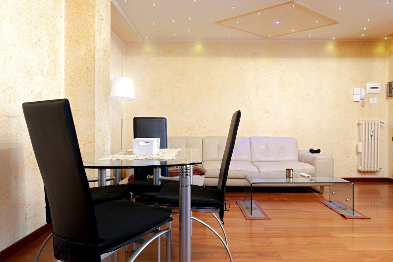 Entire apartment, Lucy’s House: Comfort and Relaxation in Livorno in Livorno, Etruscan Coast