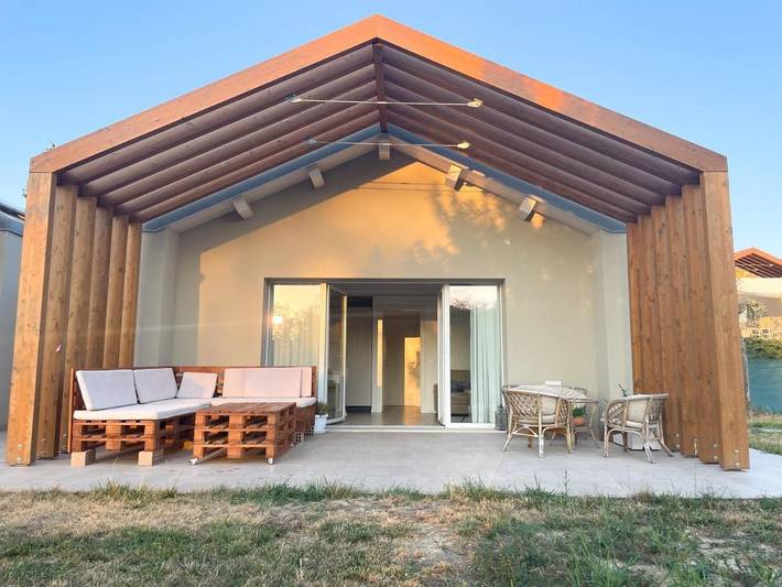 Ferienhaus für 4 Personen, mit Terrasse und Garten sowie Pool und Ausblick