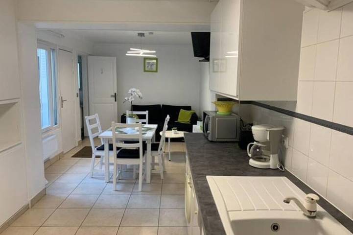 Maison de vacances pour 4 personnes, avec terrasse et jardin à La Courneuve