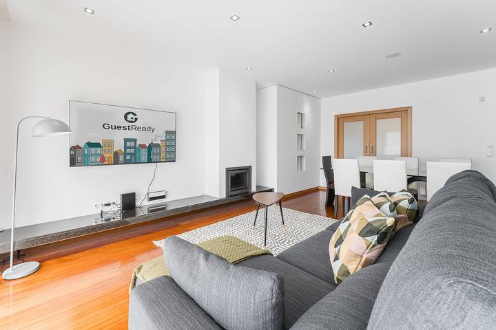 Ferienwohnung für 8 Personen, mit Balkon und Garten - 1