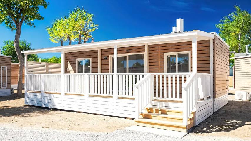 Wohnmobil für 4 Personen, mit Terrasse und Pool, mit Haustier - 1