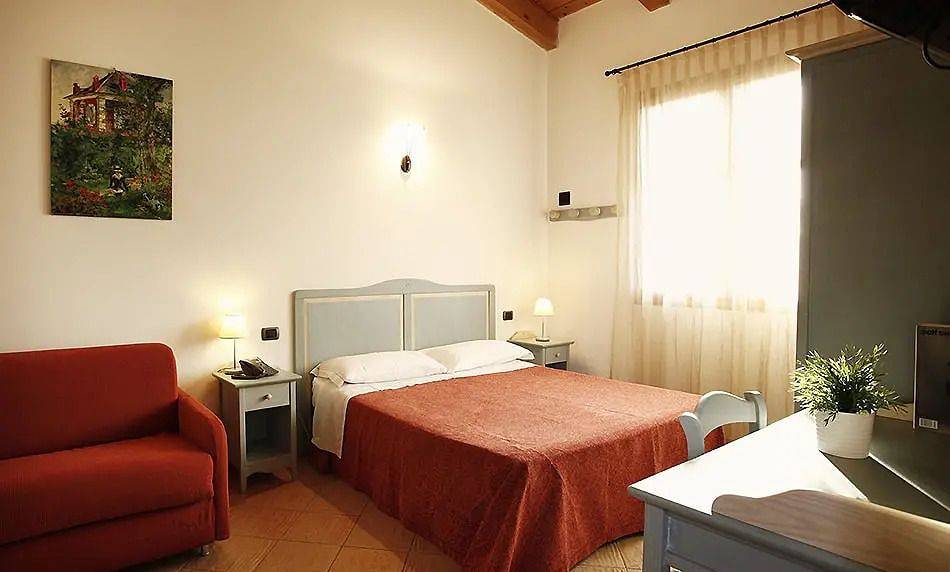 Ganze Wohnung, Due Ponti Village Studio für 3 Personen in Cesenatico, Forlì-Cesena Provinz