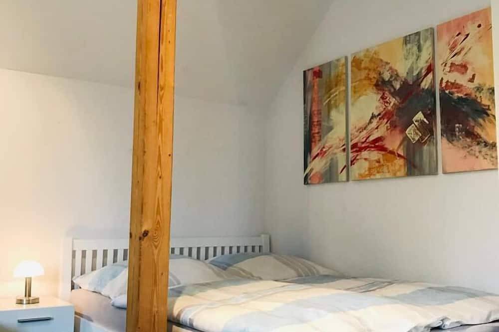 Ganze Wohnung, Modernes helles Apartment mit Blick zur Wachsenburg am Erfurter Kreuz/ A4! in Kornhochheim, Nesse-Apfelstädt