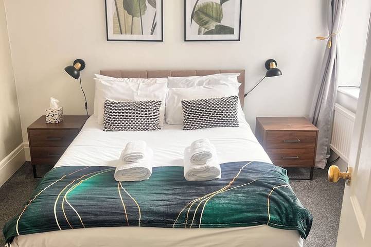 Apartment for 6 people, with balcony, with pets in Southend-on-Sea