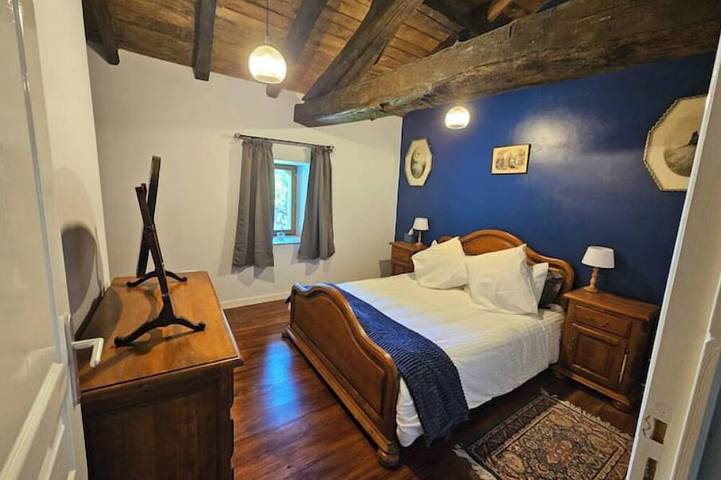 Gîte pour 4 personnes à Champagne-et-Fontaine - 3