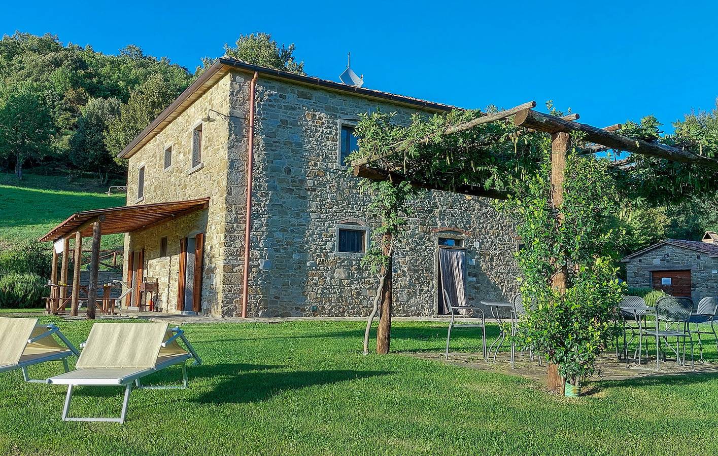 Appartamento intero, Appartamento tranquillo con piscina, giardino e parcheggio vicino a Ponte Alla Piera in Ponte Alla Piera, Anghiari