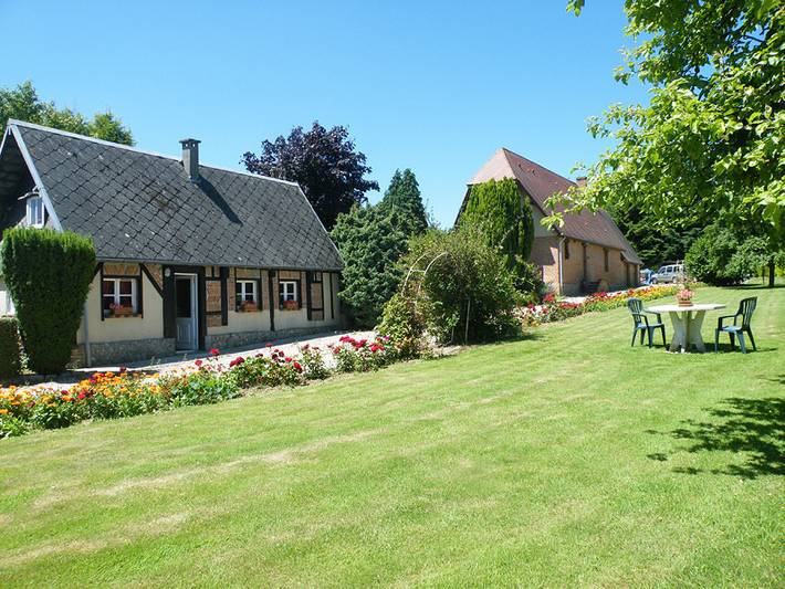 Gîtes de France® - La Petite Maison in Daubeuf-Serville, Région du Havre
