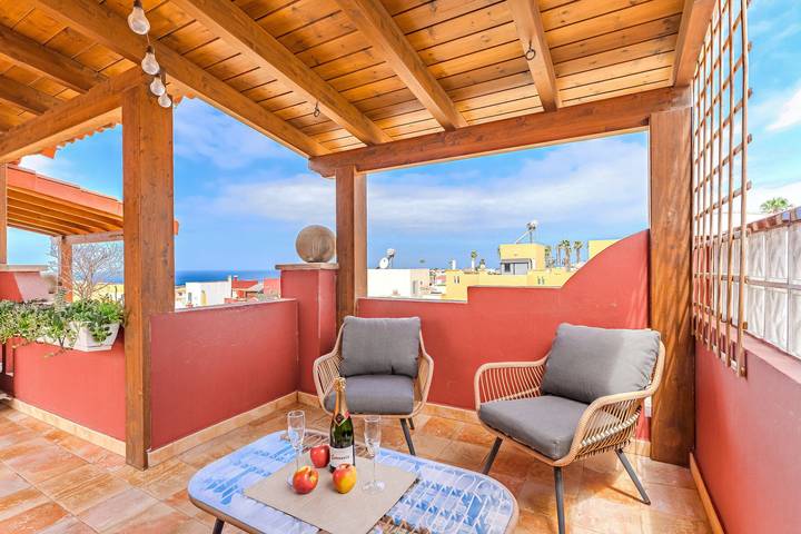 Ferienhaus für 4 Personen, mit Kinderpool und Garten sowie Sauna in Adeje