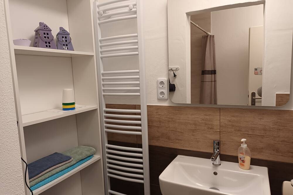 Ganze Wohnung, Ferienwohnung am Bergsee Ratscher in Schleusingen, Hildburghausen und Umgebung