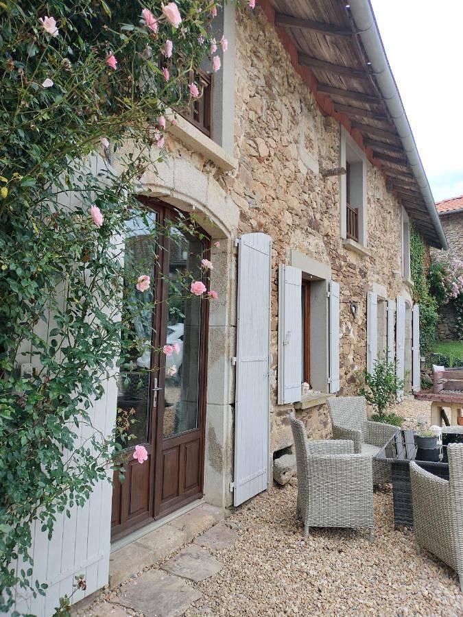 Location de vacances pour 4 personnes, avec terrasse à Saint-Bazile - 3