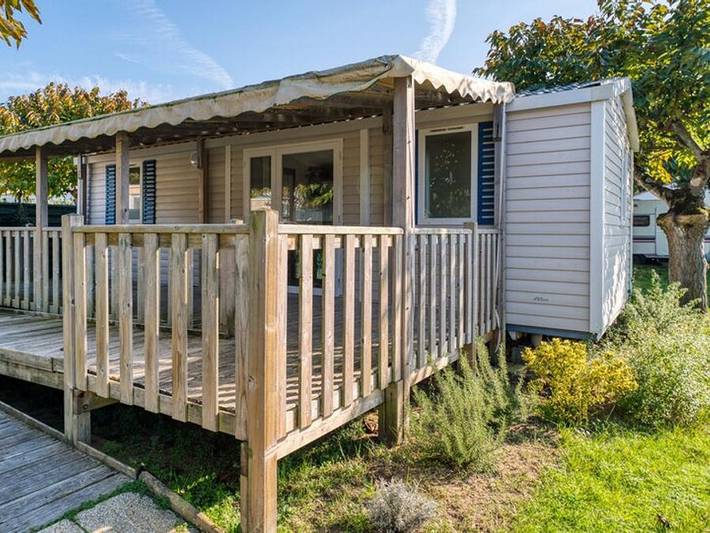 Camping pour 5 personnes à Saint-Georges-d'Oléron