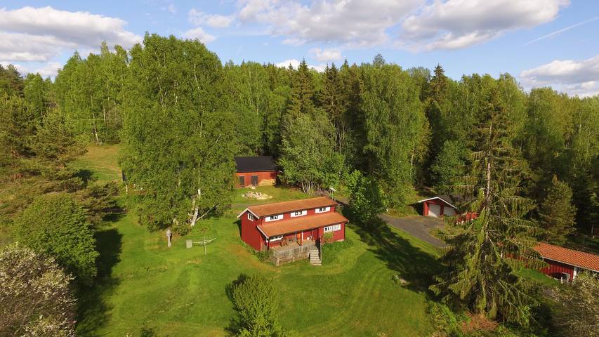 Hus för 6 Personer med trädgård in Gräs, Värmland