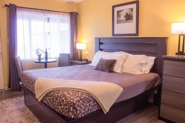 Hotel for 2 people, with terrace and garden as well as view, with pets - 1