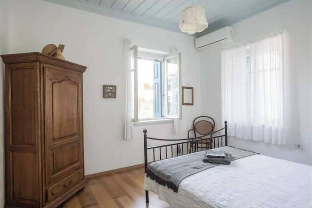 Belle Villa de Vacances au Cœur du Village de Pylos in Pylos, Messenien