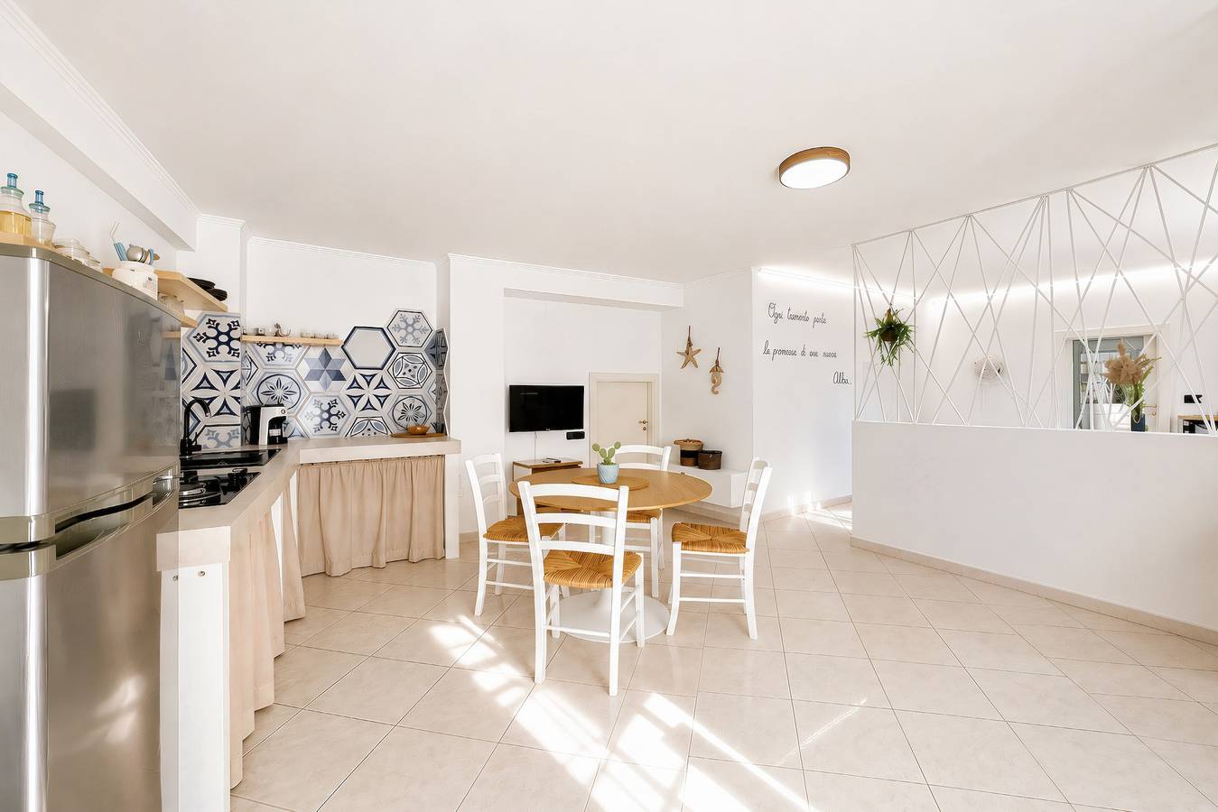 Apartamento entero, Apartamento 'Casa Mida 1' con terraza privada, Wi-Fi y aire acondicionado in Mattinata, Gargano
