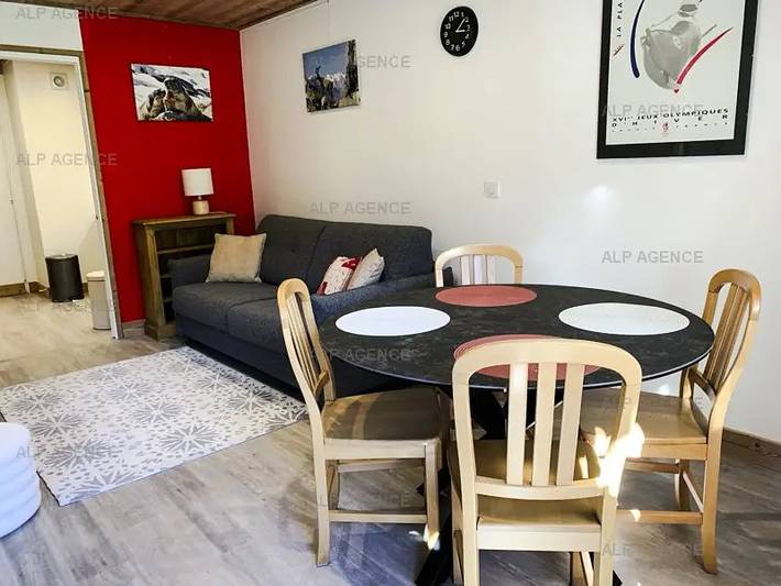 Apartamento entero, Studio divisible rénové 4 pers - Le Makalu - 013Ma - Plagne Centre in La Plagne, La Plagne-Tarentaise