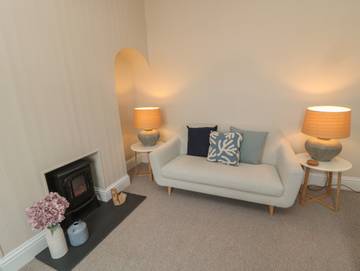 Holiday Rental for 8 People in Seahouses, Northumberland Coast, Photo 3