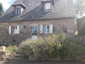 Gîte pour 4 personnes à Saint-Yrieix-le-Déjalat