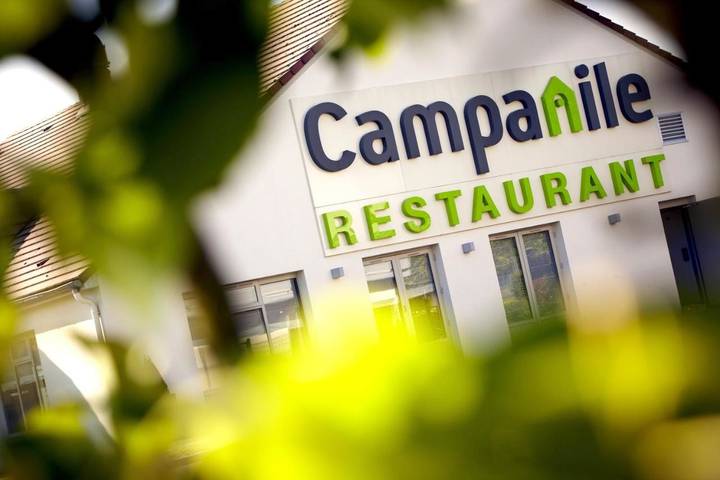 Hôtel pour 3 personnes, avec Terrasse et Jardin à Conflans-Sainte-Honorine