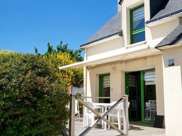 Gîte pour 5 personnes, avec jardin et terrasse dans Plage du Roaliguen