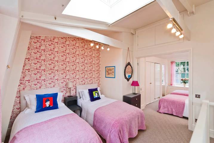 Ferienhaus für 8 Personen in Bath