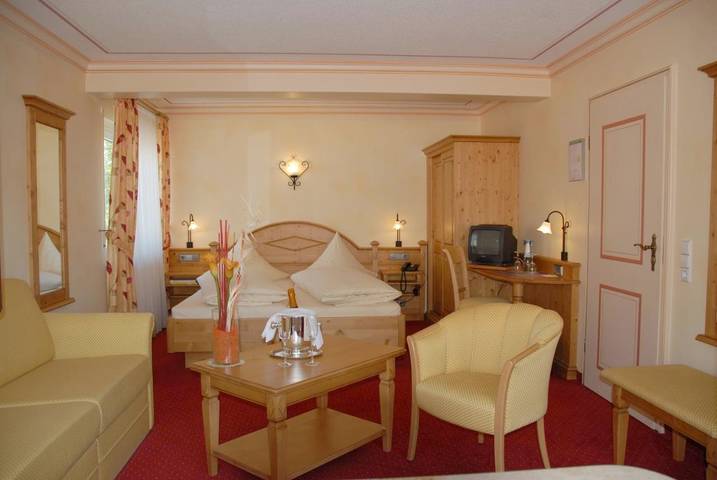 Hotel für 5 Personen, mit Balkon und Terrasse sowie Ausblick
