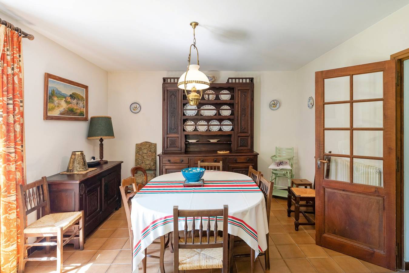 Maison de vacances "Usoak" avec vue sur les montagnes, terrasse privée et Wi-Fi in Sare, Région de Bayonne