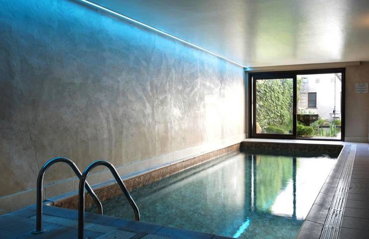 Hôtel pour 2 personnes, avec jardin et piscine à Bruges