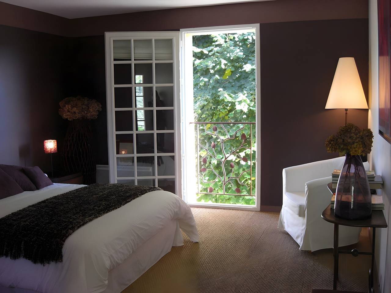 Chambre d’hôtes « Chambre Aubergine » avec piscine partagée, Proche Sarlat in Proissans, Périgord Noir