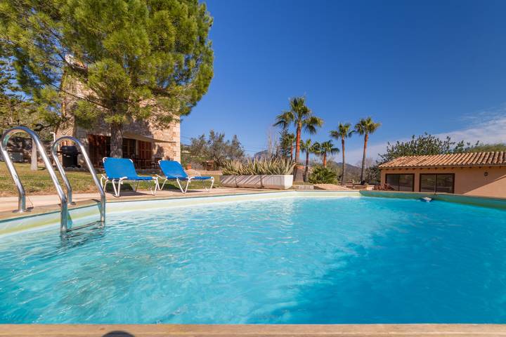 Finca für 6 Personen, mit Terrasse und Garten sowie Pool in Alaró