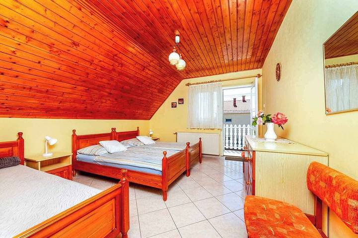 Ferienwohnung für 6 Personen, mit Garten und Pool in Keszthely - 2